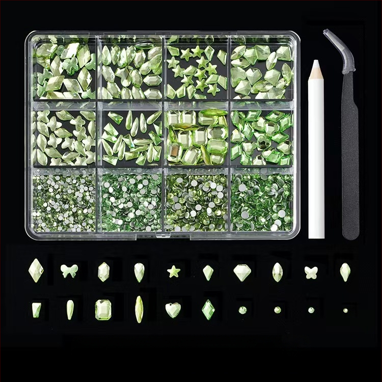 Jane Workshop серия Princess, кутия за кристали за маникюр с 12 секции, стъклени кристали, плоско дъно, мотиви: пеперуда, луна, водна капка, звезди