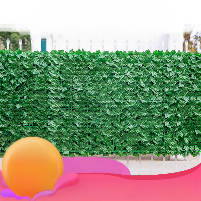 Dirbtinė tvora su žaliais pothoso lapais balkonui ir kiemui, plastikas, 50 cm aukštis