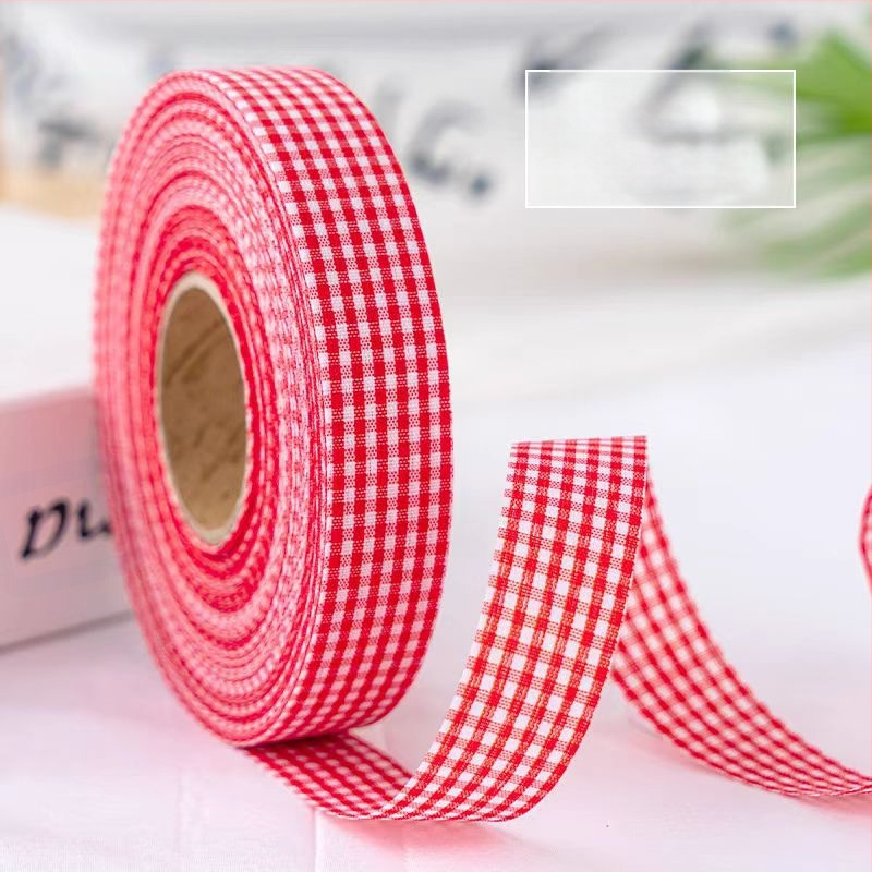 Κορδέλα δώρων με καρό μοτίβο, πολυεστέρας; Μάρκα: One Horizontal and One Vertical; Εφαρμογές: συσκευασία δώρων, ανθοδέσεις, γάμοι, αξεσουάρ μαλλιών, ρούχα