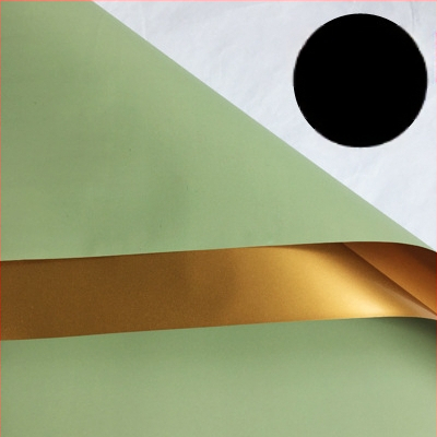 Šviežių gėlių puokštės įvyniojimui popierius – dvipusis matinės plėvelės popierius, prekės tipas: Spot, 20 vnt. pakuotėje, paklaida ±1 cm