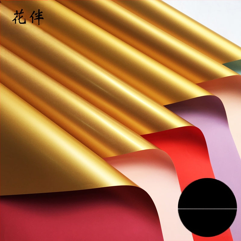 Šviežių gėlių puokštės įvyniojimui popierius – dvipusis matinės plėvelės popierius, prekės tipas: Spot, 20 vnt. pakuotėje, paklaida ±1 cm