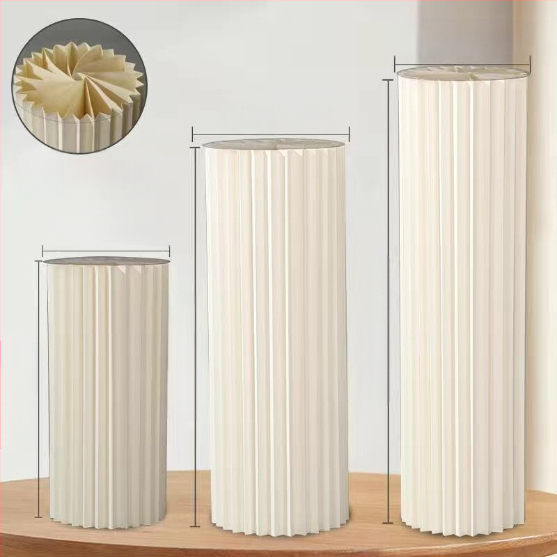 Vestuvinė sulankstoma popierinė kolona desertiniam stalui