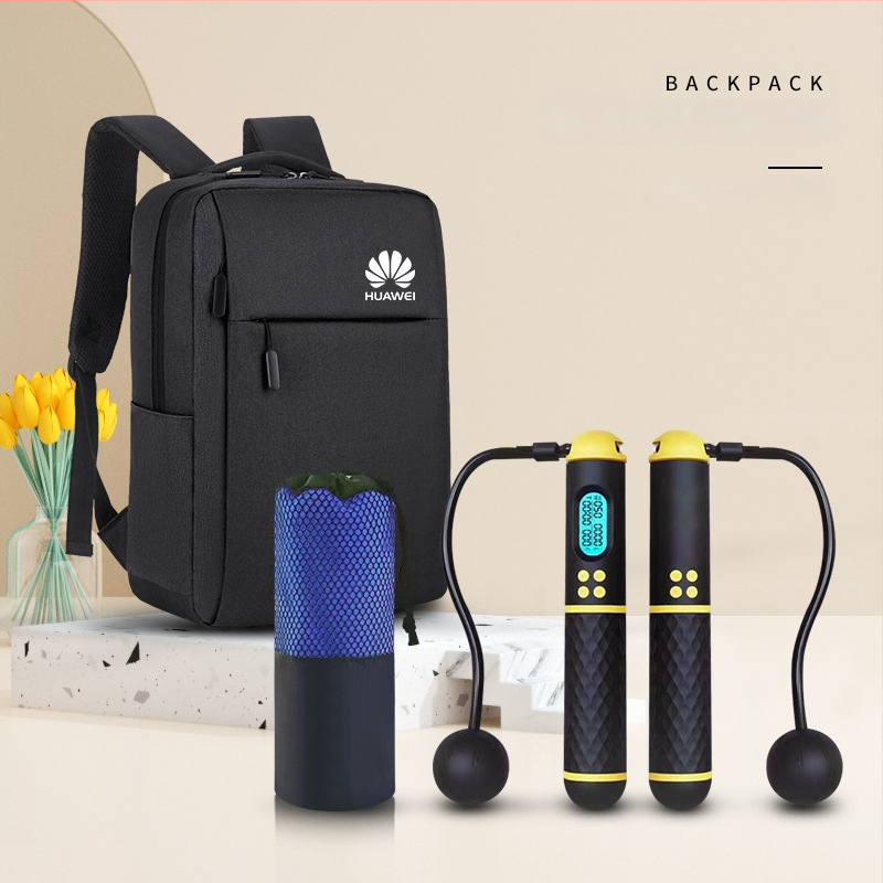 Σετ δώρων με σακίδιο - μοντέρνο και απλό εταιρικό δώρο για το προσωπικό και τους συναδέλφους