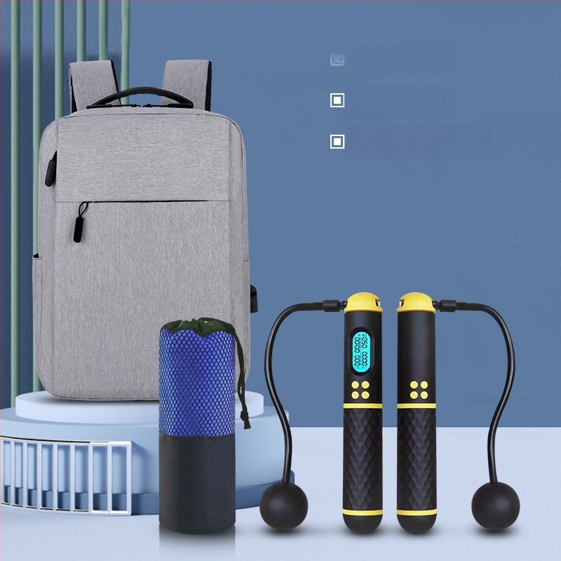 Σετ δώρων με σακίδιο - μοντέρνο και απλό εταιρικό δώρο για το προσωπικό και τους συναδέλφους