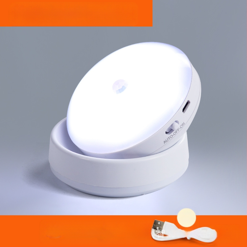 LED нощна лампа с датчик за движение, 360° въртене, магнитно закрепване, презареждаща се батерия (360° въртене, сензор за движение, LED, презареждаща се батерия, магнитно закрепване)