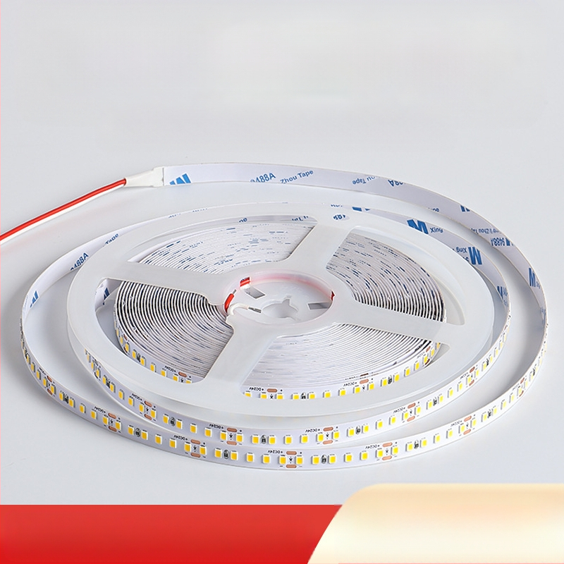 Линейна монохромна LED лента, самозалепваща, 12V, 120 диода, 2835 SMD