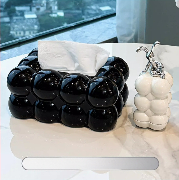 Zsebkendő-doboz – modern PP anyag, modell HL-9668569, alkalmas autóba, nappaliba és fürdőbe, kihúzható zsebkendő mechanizmussal