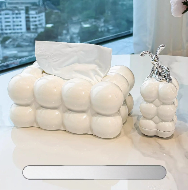 Zsebkendő-doboz – modern PP anyag, modell HL-9668569, alkalmas autóba, nappaliba és fürdőbe, kihúzható zsebkendő mechanizmussal