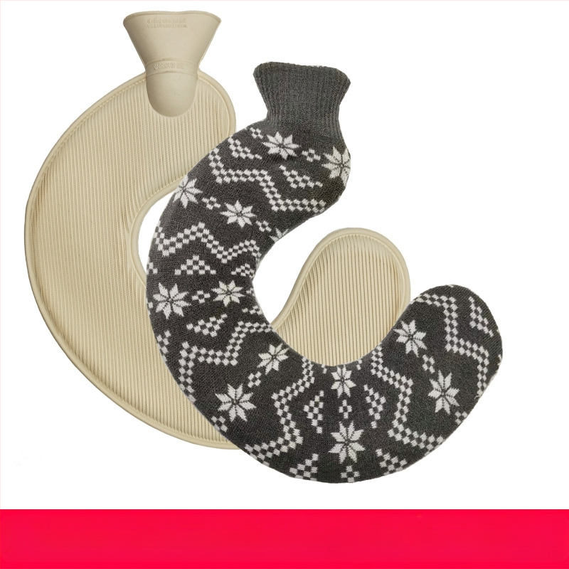 U-alakú gumiból készült forróvíz-palack a nyak számára – 450 g, vízzel töltve, kettős használat: meleg/hideg