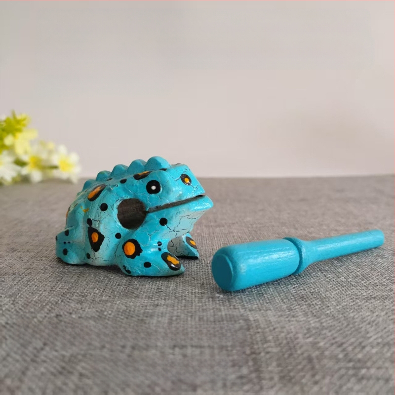 Figurină decorativă din lemn: broscă, sculptură manuală, lemn masiv, gravură, jucărie sonoră