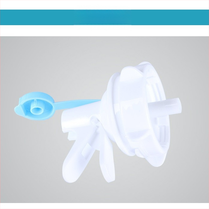 Naju čiaupas vandens buteliams su dulkių kamšteliu, maisto kokybės plastikas, šiuolaikiškas minimalistinis dizainas