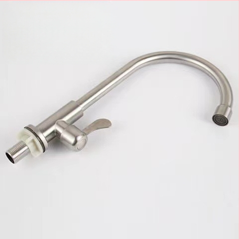 Kuchynský stenový miešací kohút na drezu, nerezová oceľ, brúsený povrch, keramické jadro ventilu, Skoni model 01