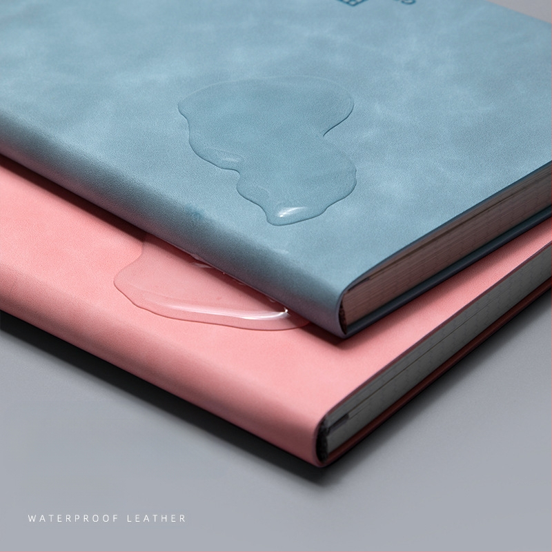 Bilježnica s mrežnim listovima; PU korica; žičano vezivanje; papir šume 100 gsm; 100 stranica