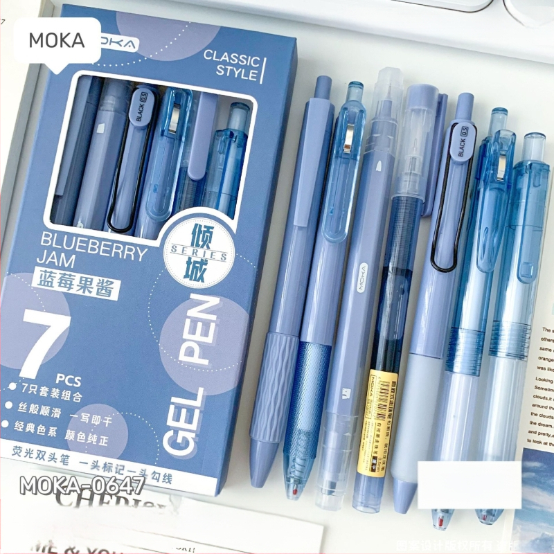 Gēla pildspalva ar plastmasas korpusu, nerūsējošā tērauda gals, neizdzēšams