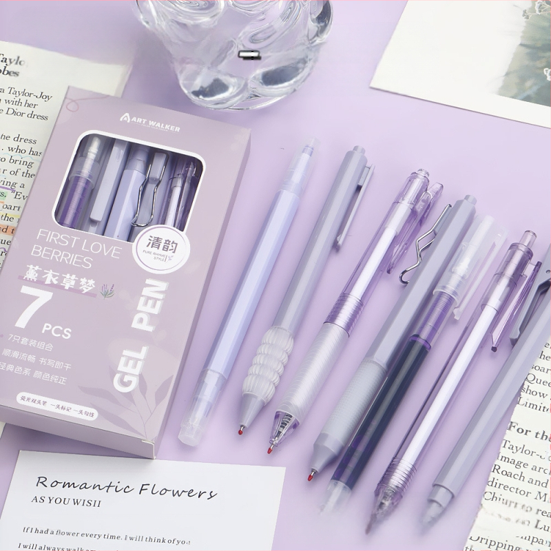 Gēla pildspalva ar plastmasas korpusu, nerūsējošā tērauda gals, neizdzēšams