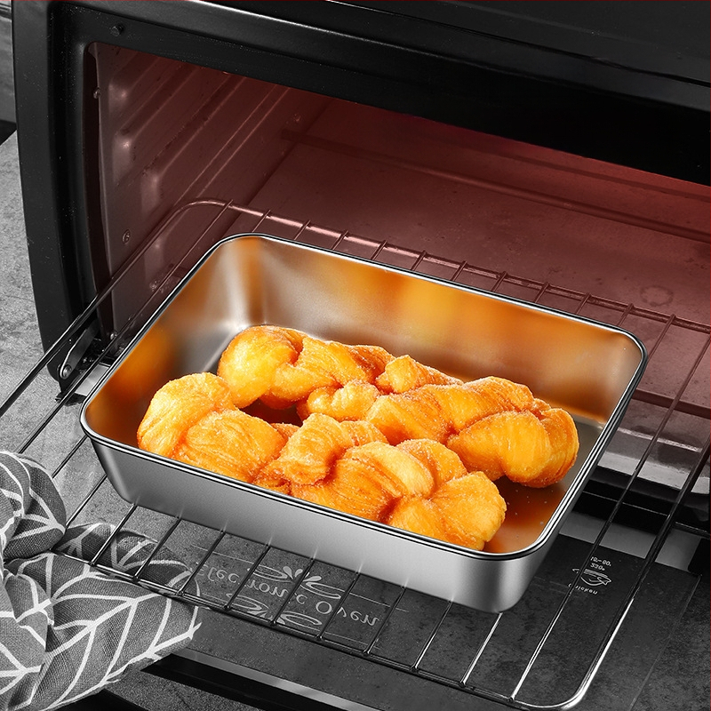 Nerūdijančio plieno kvadratinė lėkštė su dangčiu – patvari serviravimo ir laikymo talpa, elektrolyzinis paviršius, galimybė spausdinti logotipą