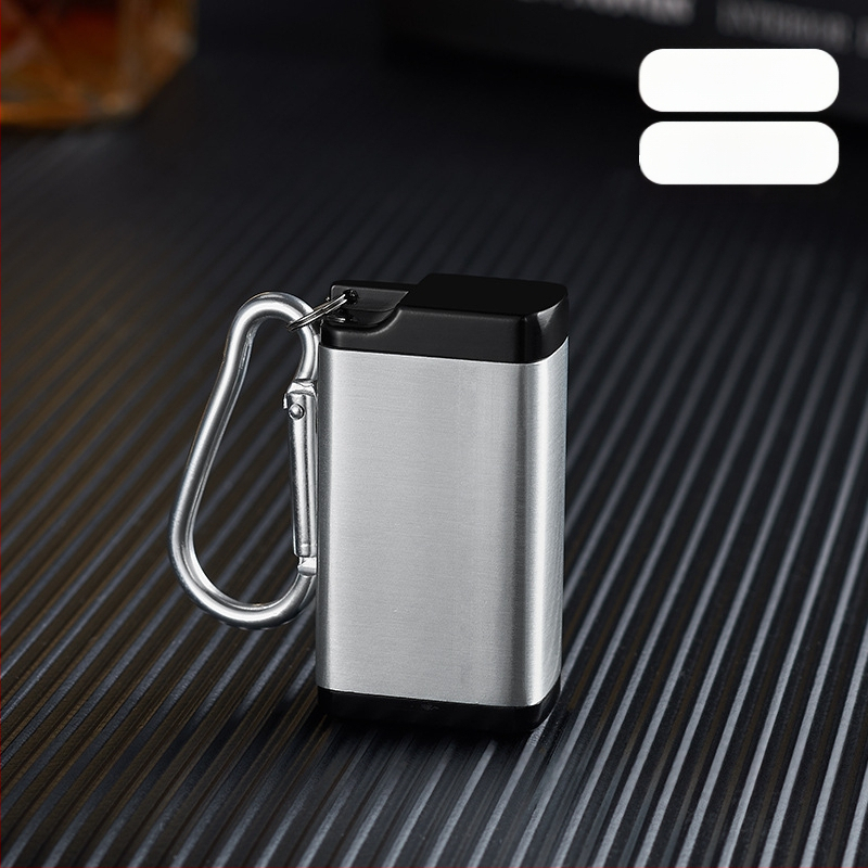 Prijenosna kutija za cigarete od cinkovog legura sa pepelnikom i kopčom za ključeve; prostor za pohranu; otisak logotipa; prilagodba i privatna oznaka