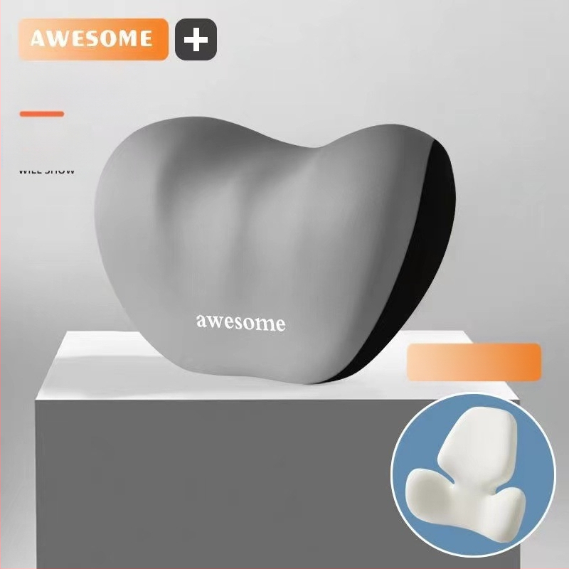 Automa galvas balsts un jostas atbalsta spilvens – pildījums no atmiņas putām, ārējais materiāls no sintētiskām šķiedrām, alfanumerisks raksts, visu sezonu