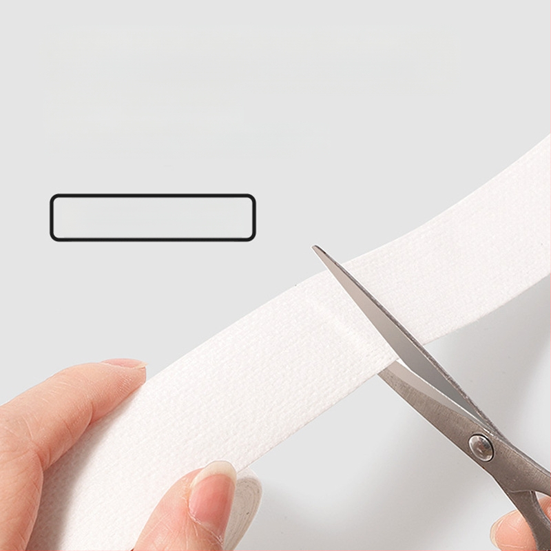 Vienkartiniai apykaklės lipukai — prakaito sugėrimas, dėmių ir nešvarumų apsauga, pagrindas iš spikto nepluošto audinio