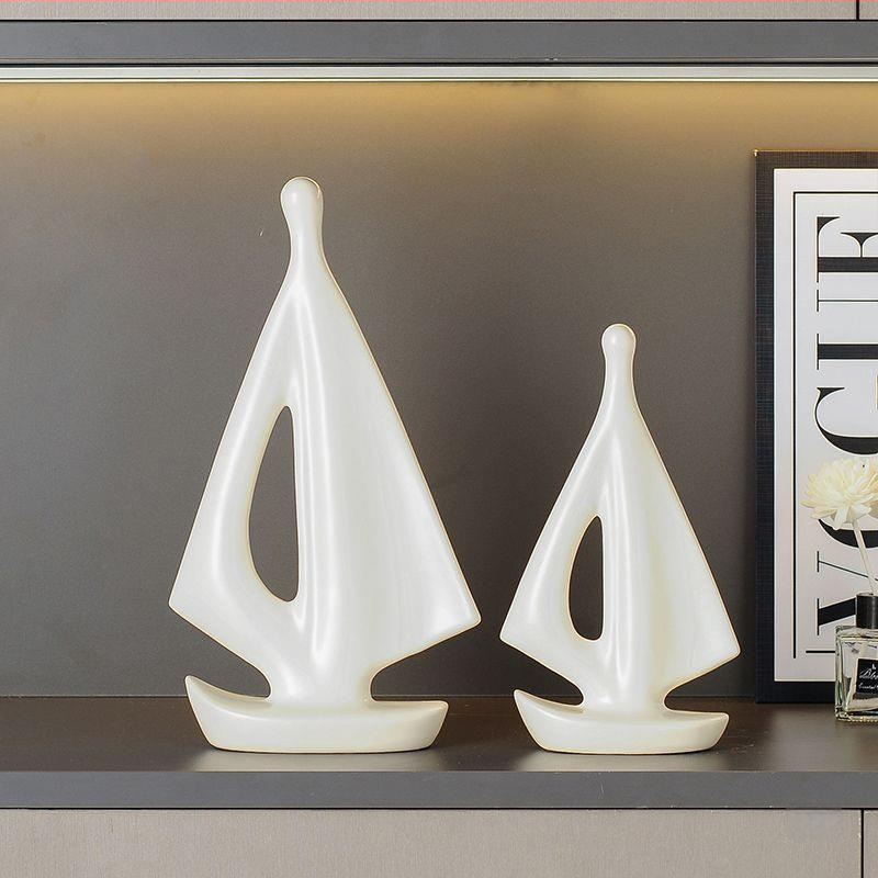 Κεραμικό διακοσμητικό καραβάκι, απλός και μοντέρνος σχεδιασμός, ηλεκτροπλατιωμένη επιφάνεια, δώρο γενεθλίων σε συμμαθητή