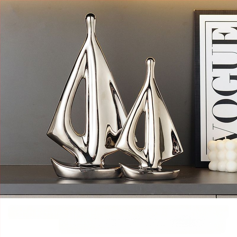 Κεραμικό διακοσμητικό καραβάκι, απλός και μοντέρνος σχεδιασμός, ηλεκτροπλατιωμένη επιφάνεια, δώρο γενεθλίων σε συμμαθητή