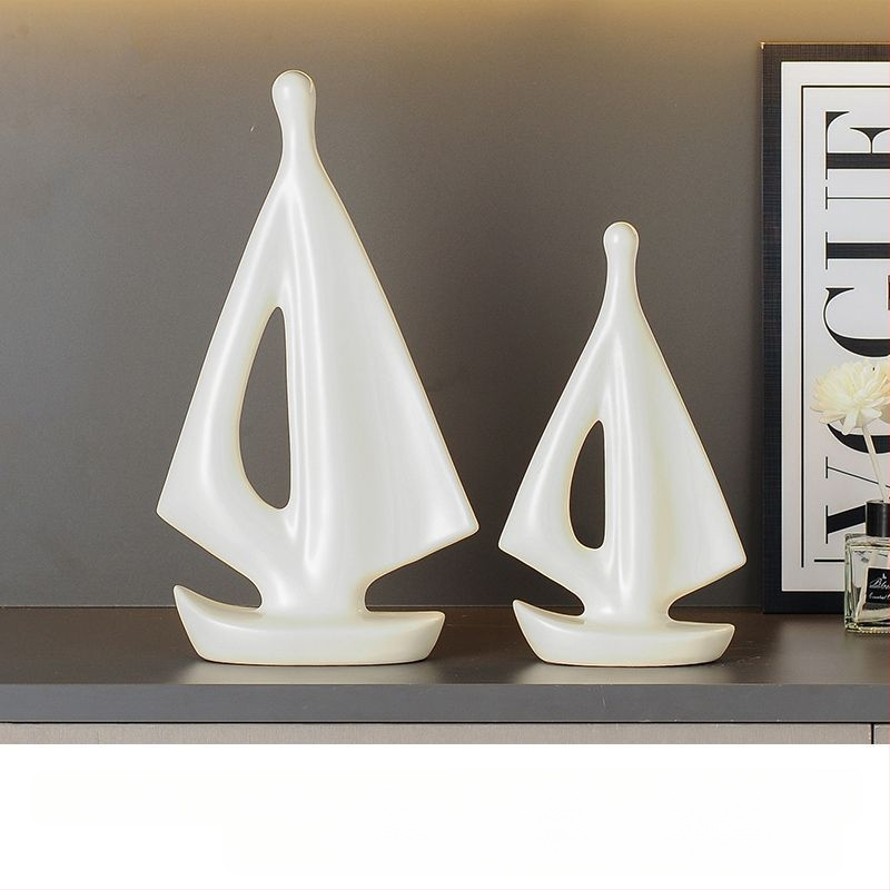 Κεραμικό διακοσμητικό καραβάκι, απλός και μοντέρνος σχεδιασμός, ηλεκτροπλατιωμένη επιφάνεια, δώρο γενεθλίων σε συμμαθητή