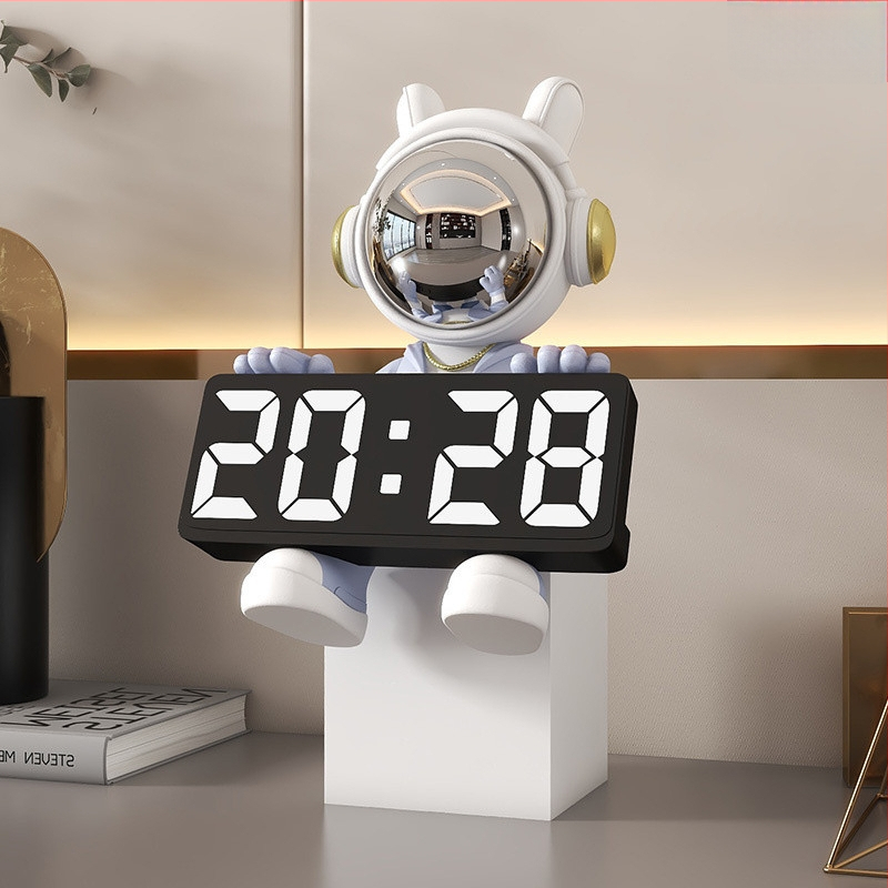 Αστροναύτης διακοσμητικό ρολόι με ψηφιακό ρολόι και θερμόμετρο — ρητίνη, απλός μοντέρνος στυλ, συναγερμός, μάρκα Donglei
