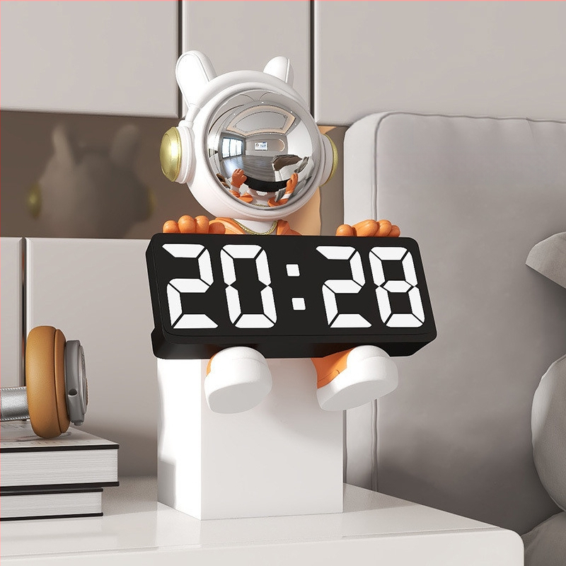 Αστροναύτης διακοσμητικό ρολόι με ψηφιακό ρολόι και θερμόμετρο — ρητίνη, απλός μοντέρνος στυλ, συναγερμός, μάρκα Donglei