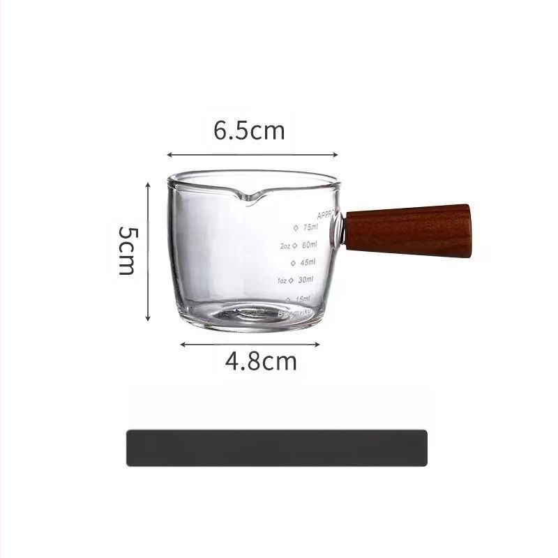 Stiklinė kavos taurelė su graduota espresso ekstrakcijos skale ir medine rankena, apsauga nuo nudegimų