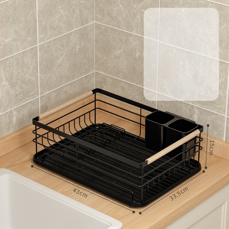 Notekas trauku plaukts virtuvē – dzelzs stieples materiāls, mūsdienīgs minimālisma stils, uzglabāšana pie izlietnes, piemērots bļodām un traukiem