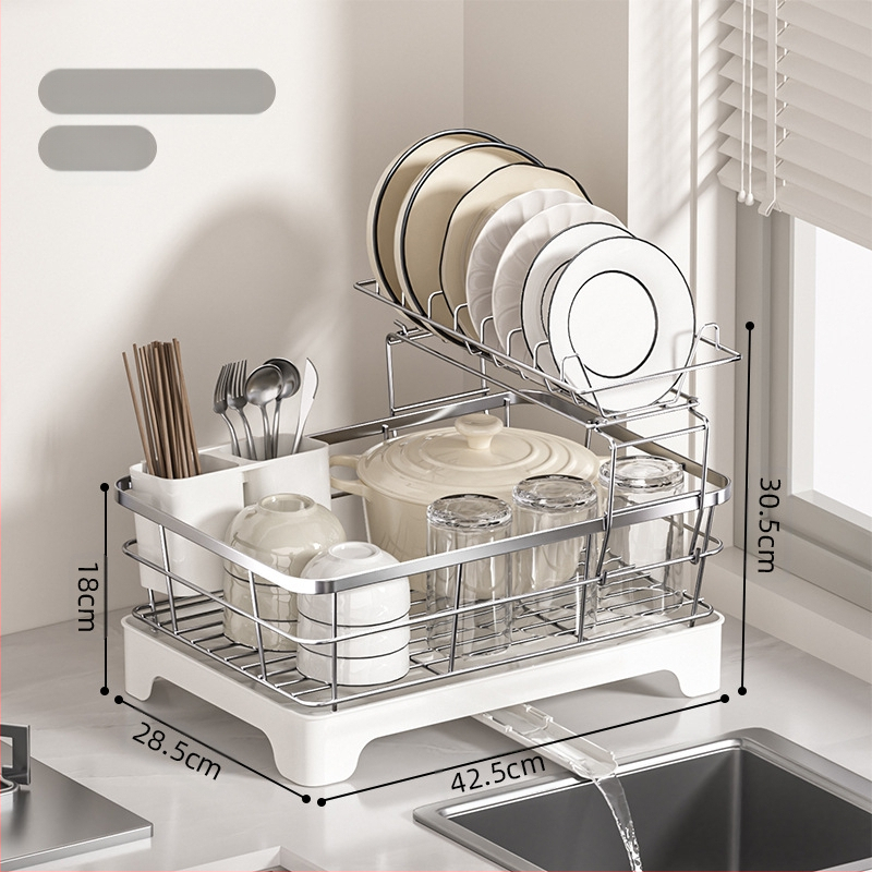 Notekas trauku plaukts virtuvē – dzelzs stieples materiāls, mūsdienīgs minimālisma stils, uzglabāšana pie izlietnes, piemērots bļodām un traukiem