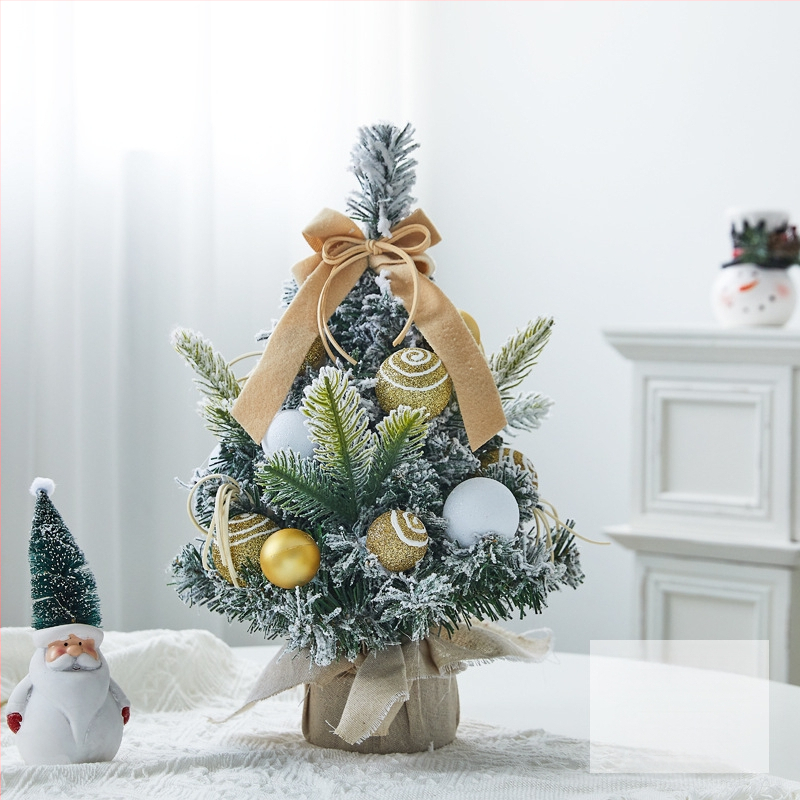 Stalo Kalėdų eglutės dekoracija — PVC medžiaga, prekės ženklas Chinese Gift, IP neautorizuotas, stalinis dekoras