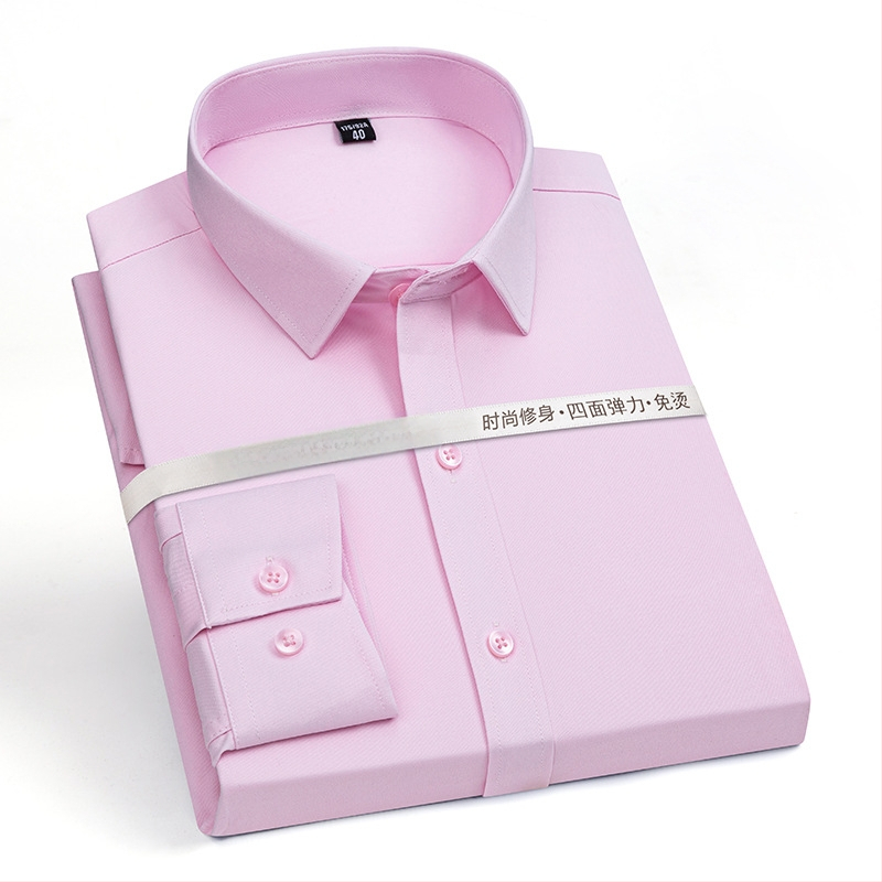 Muška Slim-Fit košulja bez glačanja s dugim rukavima, kvadratni ovratnik; poliester-elastan smjesa (95% poliester, 5% elastan)