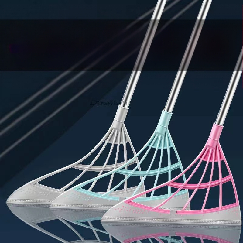 Σκούπα με πλαστικό και ανοξείδωτο ατσάλι, προέλευση Zhejiang; βάρος 129; κυκλοφόρησε το 2022.