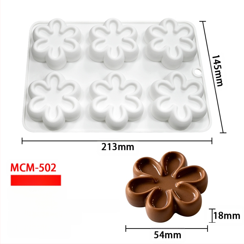 Silicone forma moussei ir šokoladui su 6 skyreliais ir įvairiomis formomis (žvaigždutės, Rubiko kubas, širdis); tinkama fondantui, rankų darbo muilams ir kvapiosioms žvakėms.