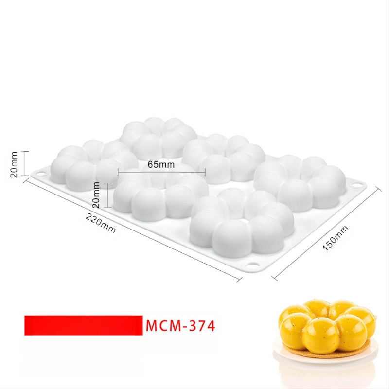 Silicone forma moussei ir šokoladui su 6 skyreliais ir įvairiomis formomis (žvaigždutės, Rubiko kubas, širdis); tinkama fondantui, rankų darbo muilams ir kvapiosioms žvakėms.