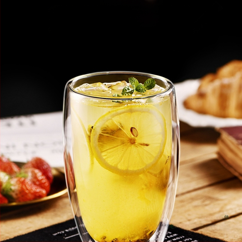 Dvigubo sienelių stiklinė kavos puodelis su rankena — izoliacinė, atspari aukštai temperatūrai, tinkama arbatai ir kavai