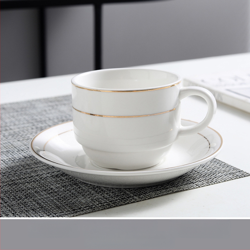 Keramikas kafijas krūze ar apakštasi — mājas komplekts, ar logotipa druku, pielāgošana pieejama, glazēta virsma, apaļa forma