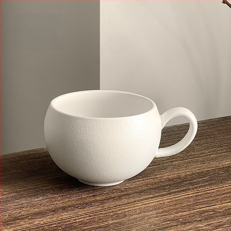 Kavos puodelis su retro akmens raštu, japoniško stiliaus, paprastas dizainas (japoniško stiliaus; paprastas dizainas; vienetinė pakuotė; pirmosios klasės kokybė)