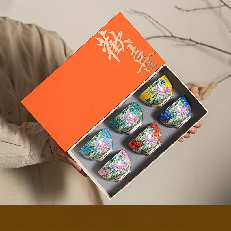 Keraminė emaliuota arbatos taurelė – kinų stiliaus, paprastas dizainas, tinkama dovana, skirti gimtadieniams ir kelionėms