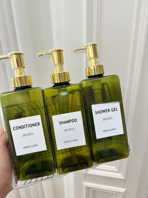 Szögletes pumpás műanyag üveg szállodai felhasználásra – kondicionáló, lotion, masszázsolaj (Eredet: Shaoxing, Zhejiang; Anyag: PET; Gyártási technológia: Blow molding; Csomagolás: Kozmetikai csomagolás)