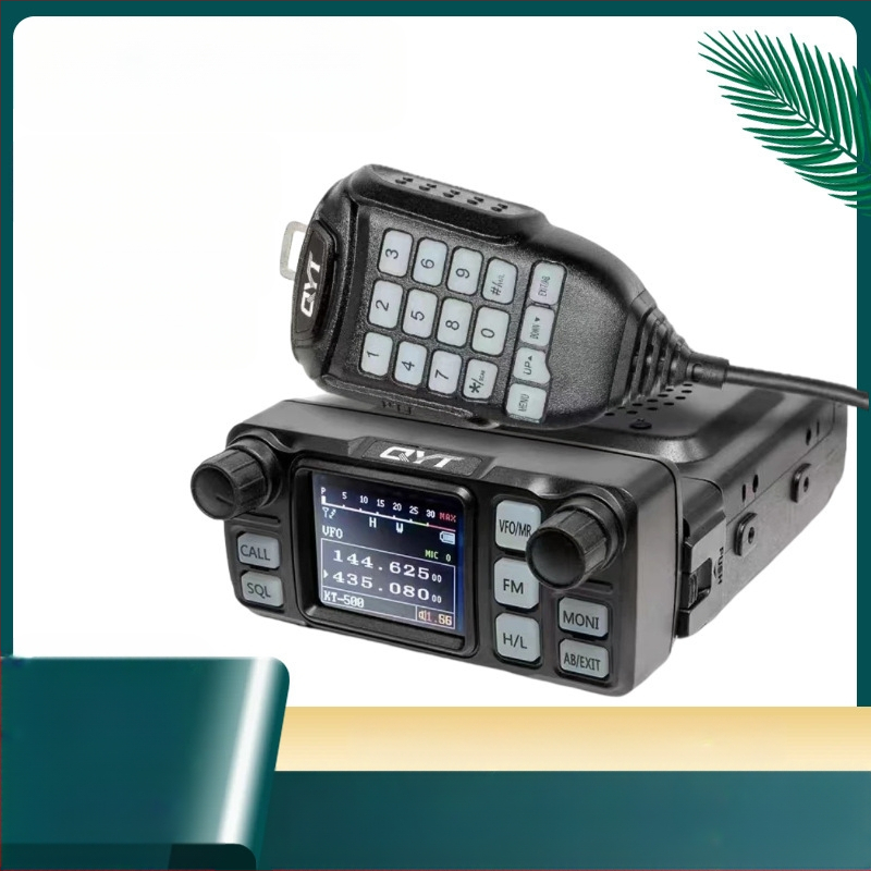 Quanyitong QYT KT-5000 autóba szerelt teljes készülék, 25W, UV frekvenciájú tartomány, 10-50 km hatótávolság