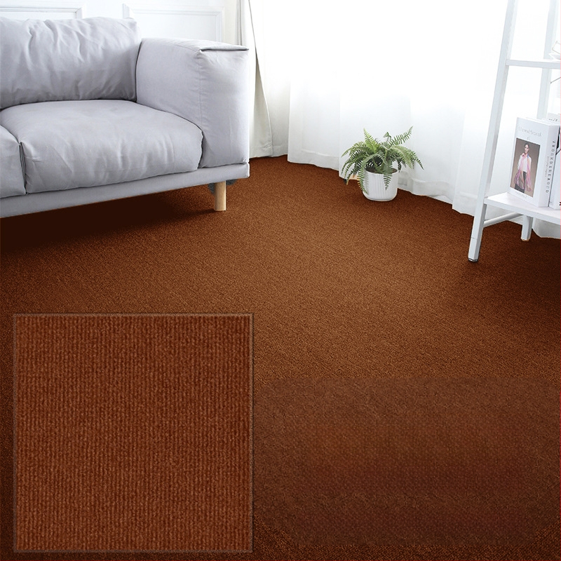 Komerciālais pašlīmējošais paklājs no poliesteru, svītrainais raksts, pastorālais stils, mašīnveidots austs