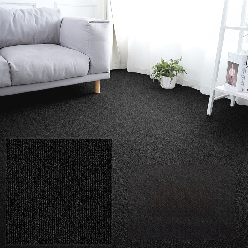 Komerciālais pašlīmējošais paklājs no poliesteru, svītrainais raksts, pastorālais stils, mašīnveidots austs