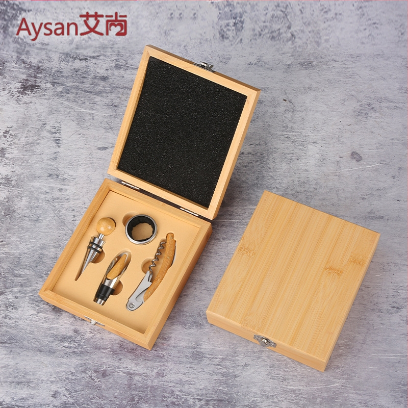 Veinikomplekt – Bambusest pudeli avaja, 4-osaline komplekt (avaja, kork, valaja, sõrm) – moodne stiil