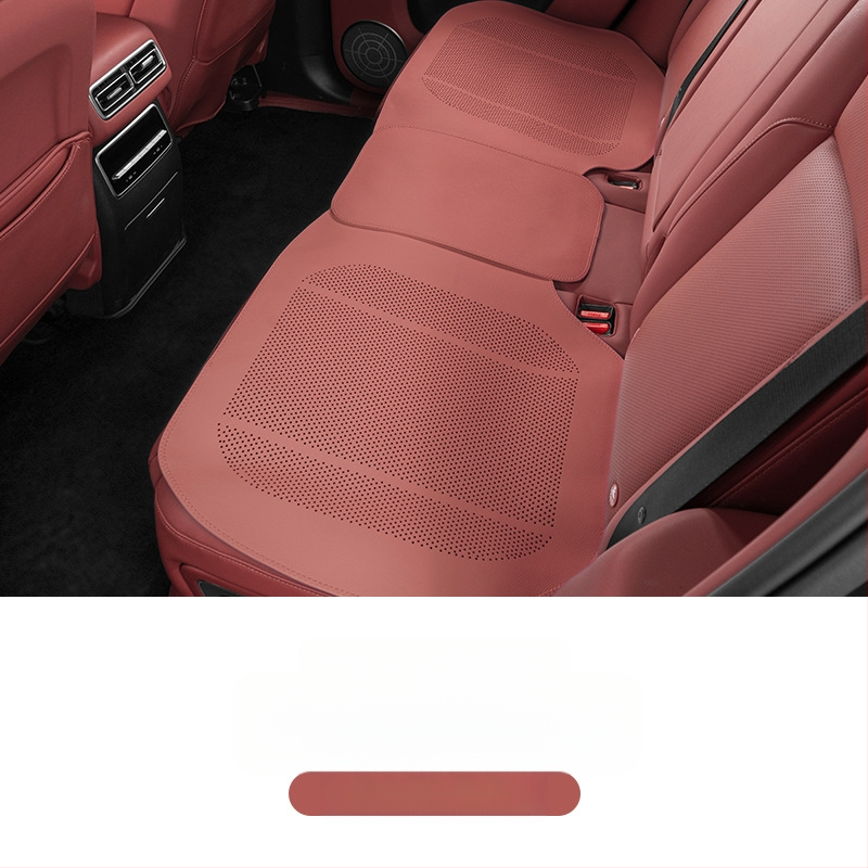 Auto armatuurlaua libisemisvastane matt keskse konsoolile koos telefoniga ja parfüümiga hoiukohaga — lame minimalistlik stiil, nahapind, looduslike kiudude täidis, kohandatav, ventilatsioon