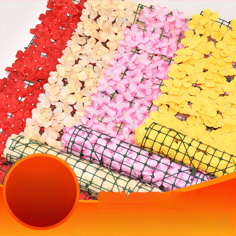 Mű falevél panel a falak és a mennyezet dekorálásához; ideális esküvők, kültéri terek és fotórekvizítumok számára — anyagok: műanyag, selyemvirágok, poliészter szövet; technikák: reliefes nyomás és szitanyomás.