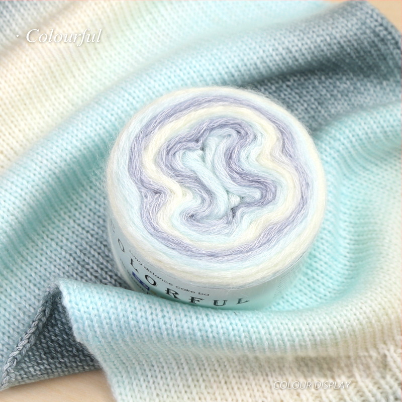 Градиентно боядисана вълнена топка за ръчно плетене – Spray-spun, средна дебелина