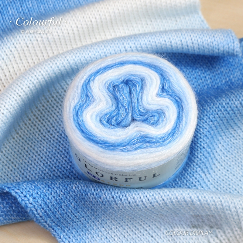 Градиентно боядисана вълнена топка за ръчно плетене – Spray-spun, средна дебелина