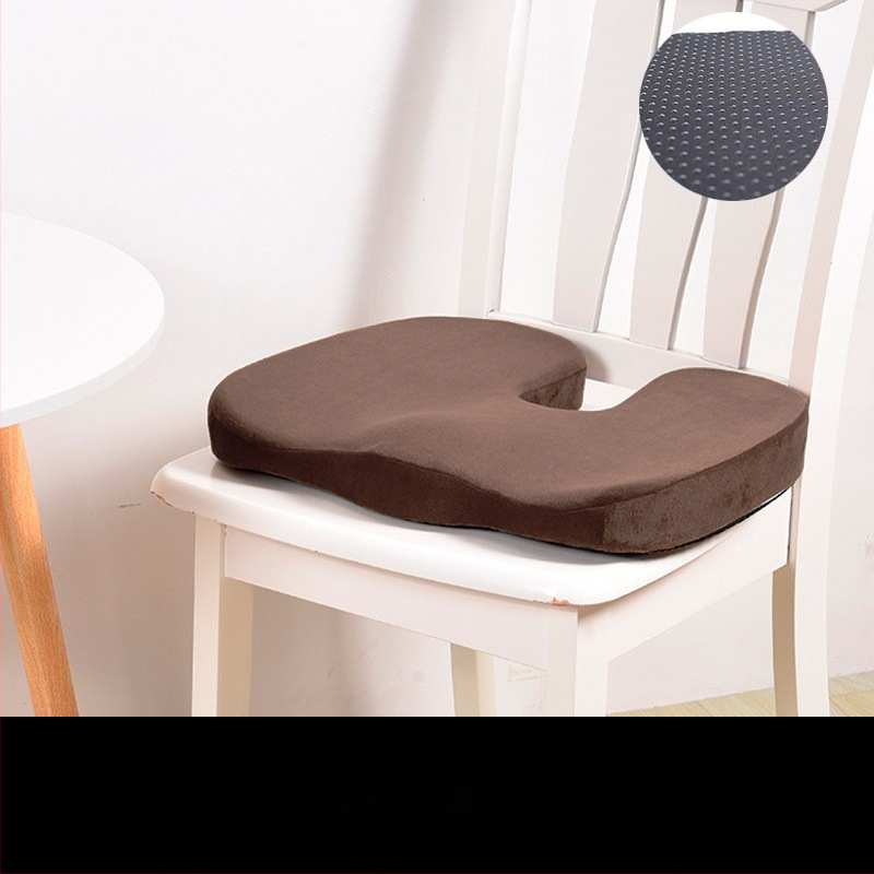 У-образена възглавничка за офис стол с мрежеста повърхност и пълнеж memory foam, дишаща